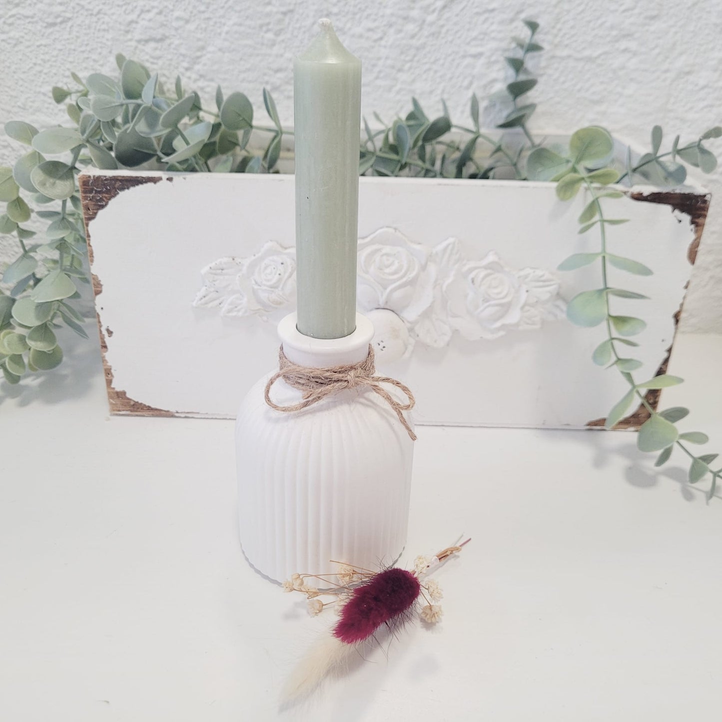 Kleine Vase für Stabkerzen oder Trockenblumen