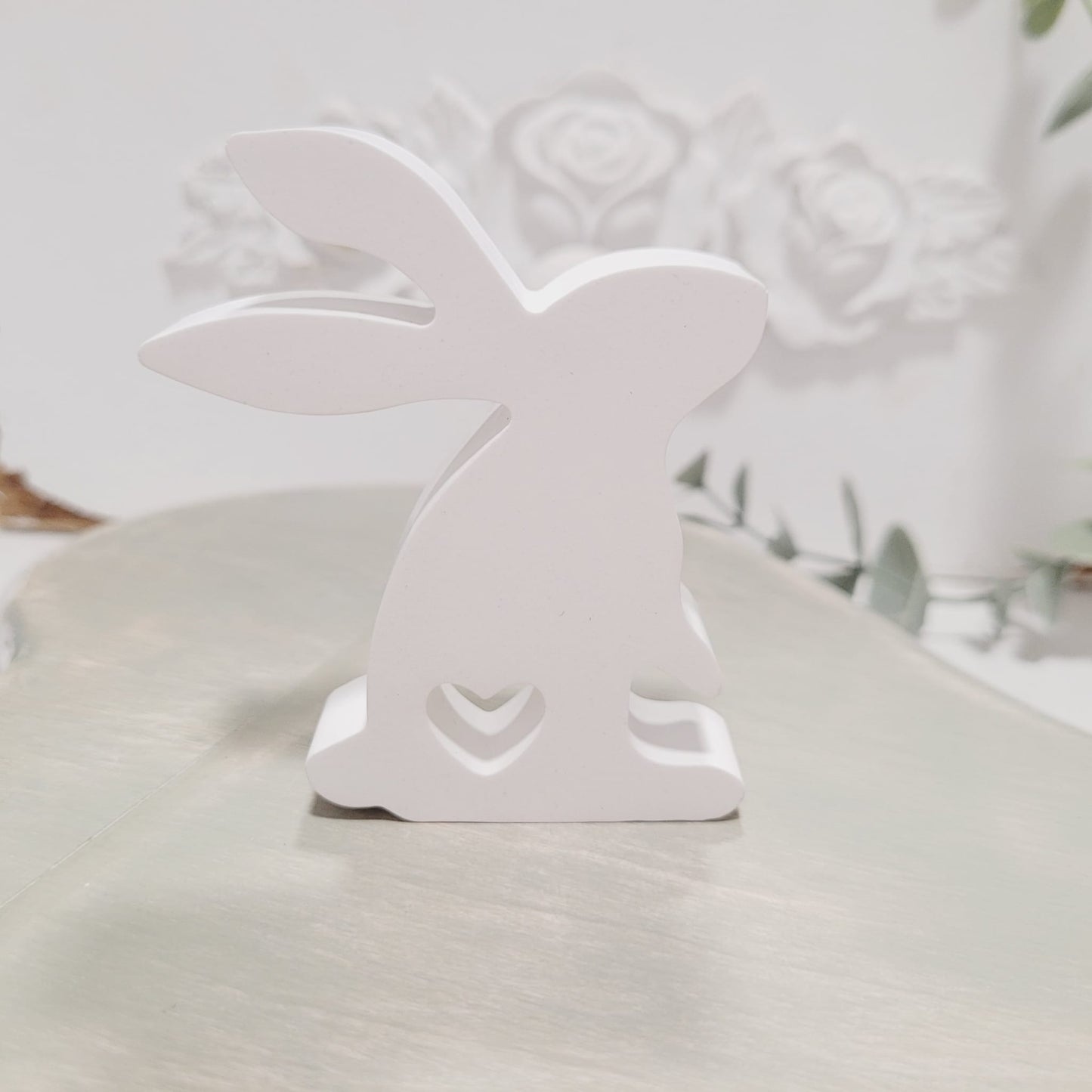 Kleiner Hase aus Gießkeramik im Becher " Frohe Ostern" 🐇🥚